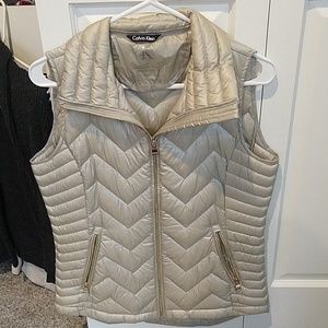 CALVIN KLEIN puffer vest